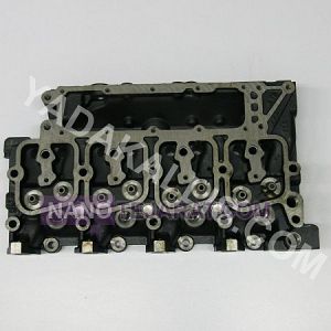 سرسیلندر بیل بکهو نیوهلند LB95B سرسیلندر بیل بکهو نیوهلند LB95B